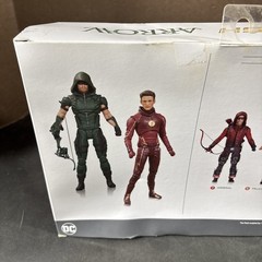 THE FLASH & ARROW ACTION FIGURE 2 PACK NEW DC COLLECTIBLES TV SHOW GREEN