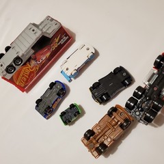 Diecast Disney Pixar Cars McQueen Mack Hauler Truck 95 Kids Toy Car Lot Set Film