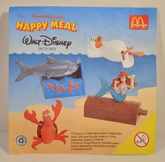 RARE 1998 Sebastian 3″ McDonald’s EUROPE Action Figure Disney Little Mermaid