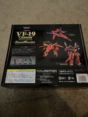 Arcadia Macross 7 Fire Valkyrie VF19 Kai Sound Booster Pre-owned