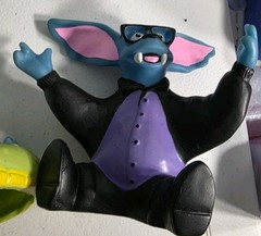 3 Pizza Hut 1990 Eureekas Castle Set Magellan Batly Vinyl 6″ Figure Hand Puppet