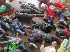 Huge Mixed Figure & Acccessoryy Lot,Skylander,Fortnite,Venom,Zombies, Plus Many