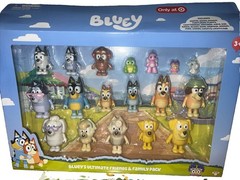 Bluey Ultimate Friends & Family Figure Pack Target Exclusive 18 Pieces NEW