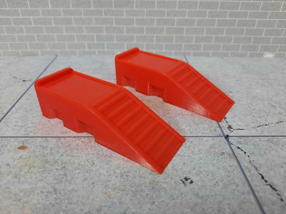 Car Ramps Model Prop 1/10 scale Shop Garage Display Diorama Accessory