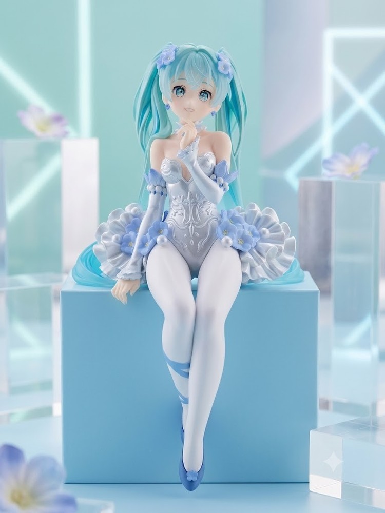 FuRyu Prize Hatsune Miku Noodle Stopper Figure Flower Fairy Nemophila VOCALOID