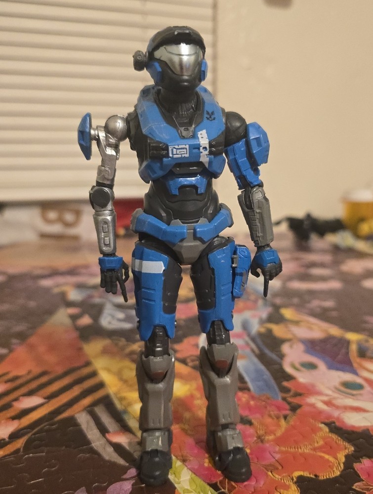 Jazwares Halo The Spartan Collection Kat B320 7″ Action Figure Loose