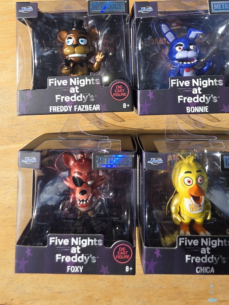 Five Nights at Freddy’s Metalfigs Lot of 4 – Freddy, Bonnie, Chica, Foxy –…