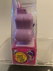 Shopkins Lil Secrets – Tiny Tunes Music Locket Micro Playset, Hidden Shopkins
