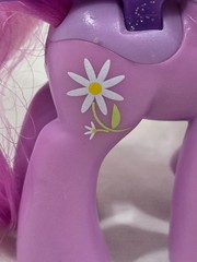 My Little Pony GLIMMER WINGS DAISY DREAMS Figure brushable 3″ G4 pony wedding