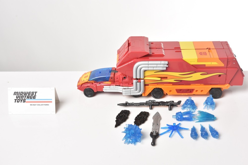 Rodimus Prime (Commander class — Kingdom, 2021) Complete