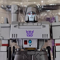 Transformers Megatron 10″ Figure MP36 Tomy Takara Masterpiece Robot New In Box