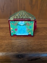 Puppy In My Pocket Lot – 3 Dog Houses & 3 Flocked Puppy Figures 2007 MEG