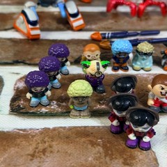 Ready2Robot Action Figure Lot Build Swap Battle Mix Match Mech Pilots MGA Toy