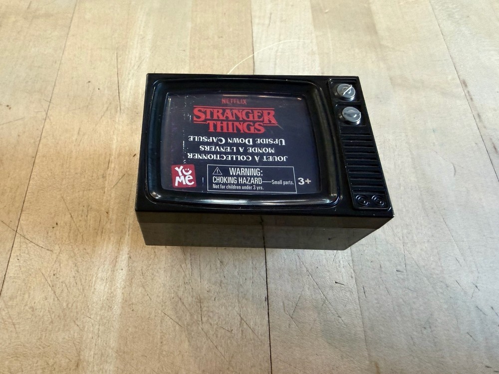 Stranger Things Upside Down Capsule Series 2 TV Mode, Multiple Surprises
