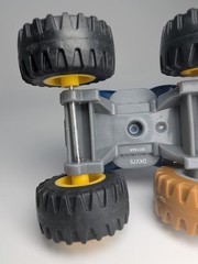 Blaze and the Monster Machines Pegwheel Pete Pirate Truck