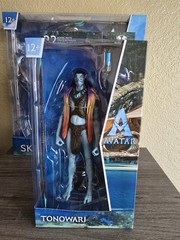 McFarlane Avatar Tonowari and Mega Skimwing Figures Lot of 2.