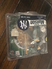 THURMAN MUNSON MCFARLANE MLB 29 SERIES NEW YORK YANKEES. T-42