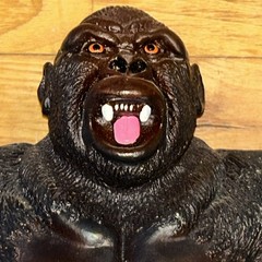 RARE VINTAGE 10″ KING KONG MADE IN CHINA Rubber Action Figure D2