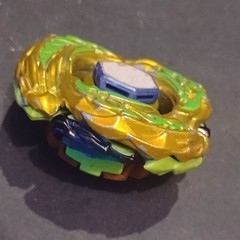 Beyblade L-Drago Destructor Gold & Red Launchers lot