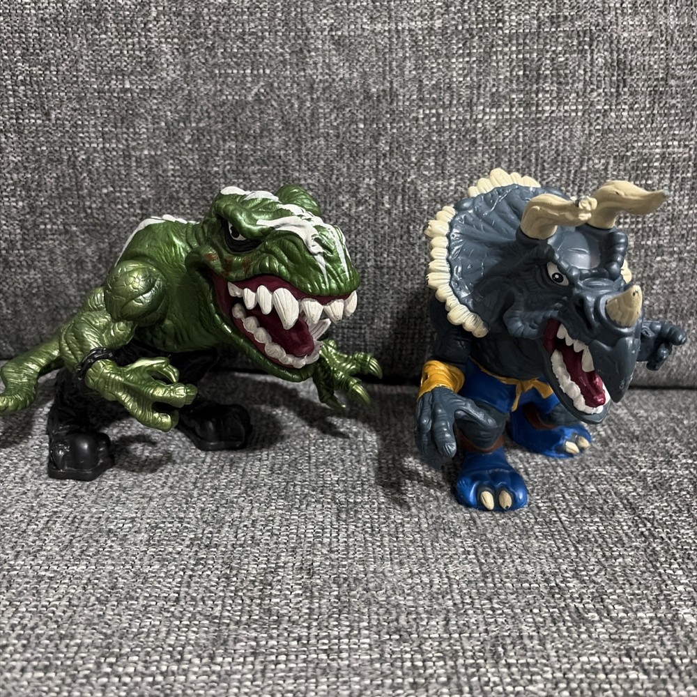 Mattel 1996 T-Bone GREEN T-Rex TRIBAL and SPIKE TRICERATOPS Extreme Dinosaurs