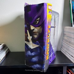 Marvel Classic Hawkeye 7″ Action Figure + Wasp Diamond Select 2014 (See notes)