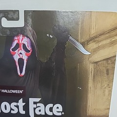MEGO Monsters – Scream GHOST FACE 8″ Action Figure – Blood Splatter Variant