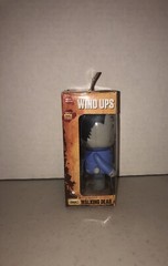 AMC’s The Walking Dead Wind Ups WALKER 2013 New in Unopened Box Bulls i Toy