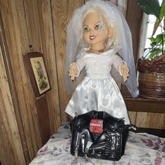 Bride Of Chucky Tiffany 20” (GLAMLITE LIMITED EDITION CHUCKY TIFFANY BAG