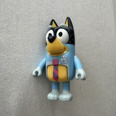 Bluey Family Friends Action Figure Lot of 4 Complete Bingo Muffin Bandit