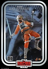 New Hot Toys MMS585 Star Wars 1/6 Luke Skywalker (Snowspeeder Pilot) in stock