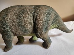 Kenner Jurassic Park Triceratops JP.08 Vintage 1993 Dino Damage No Wound Cover