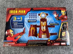 Iron Man Repulsor 3 in 1 Lights Sounds & Missiles Glove by Hasbro 2010 Sealed