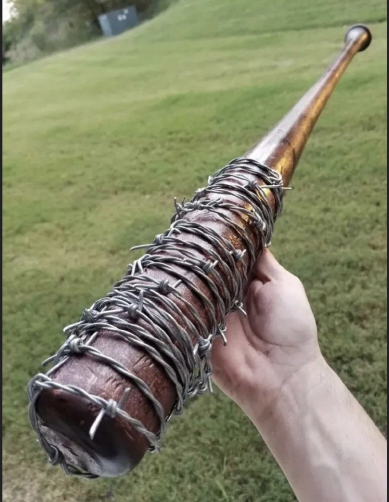 “LUCILLE” Negan’s Replica Bat! The Walking Dead (FREE SHIPPING!)