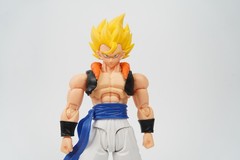 SH Figuarts TonsenArttoys Kamione 02A Gogeta Super Saiyan Figure