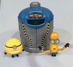 Minions Despicable Me 4 Transformation Chamber With 2 Minions Tested & Working