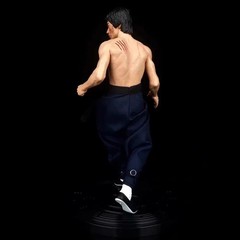 Bruce Lee 77th Anniversary Edition Statue Enter The Dragon Three-headed Figure
