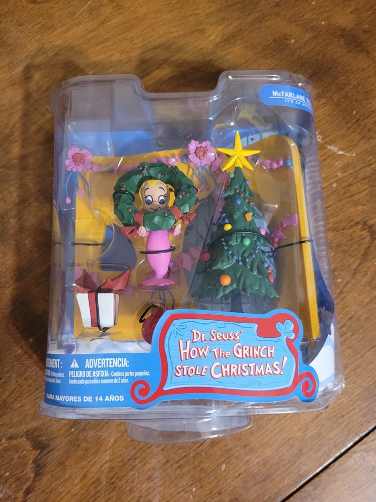 New 2007 McFarlane Toys Dr. Seuss How the Grinch Stole Christmas Cindy Lou Who