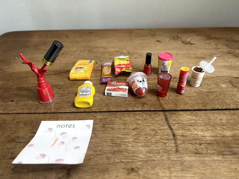 ZURU Mini Brands Small Lot – You pick