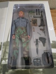 LNIB, Dragon – Italy 1943 Armored Recon Trooper Baldur, 1/6 Scale WWII Figure