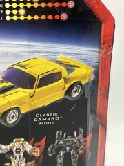 NIB 2006 Transformer Battle Damage Bumblebee Autobot, Classic Camaro New