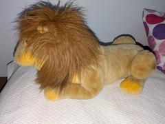Disney Lion King SIMBA Giant plush Hand Puppet 24″L x 11″H NICE!