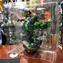 IN US Hulk VS Wolverine Action Figure PVC Toy Model Statue Collection Gift 13”
