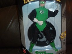 HASBRO DC SUPERHEROES 9 INCH FIGURE BOXED AQUAMAN GREEN ARROW LANTERN 3 FIGURES