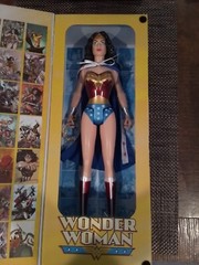 DC / JAKKS – WONDER WOMAN ACTION FIGURE” #06, 18″ Version NEW-SEALED