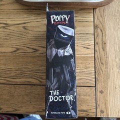 McFarlane Toys Poppy Playtime The Doctor 7” Action Figure *FREE SHIPPING*