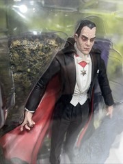 Diamond Universal Studios Monsters Select DRACULA Action Figure * NEW