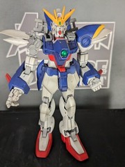GUNDAM ARCH ENEMY 2002 COLLECTORS SERIES Action Figure WING GUNDAM ZERO Robot
