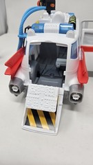 2021 Hasbro Ghostbusters Ecto-1 Playset w/ Extra Figures Original Cast + Ghosts
