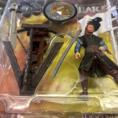 1995 Kenner DragonHeart Brave Knight Bowen Action Figure w/Battering Bola Tripod