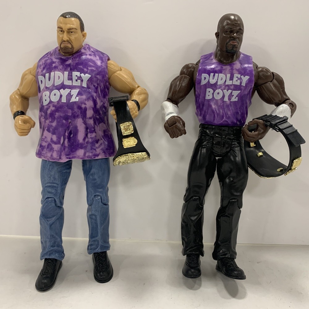 WWE Jakks Classic Superstars Dudley Boyz Figures Purple Bubba Ray D-Von 3D 2003